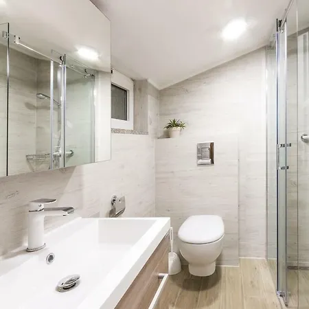 Angelina Apartmán Pula